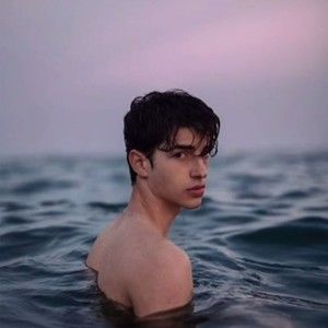 Meet your Posher, Ricky